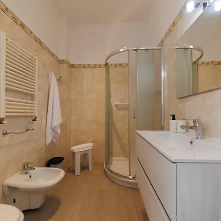 Atticoderossi A 500mt Da Stazione&centrostorico Апартаменты Бари
