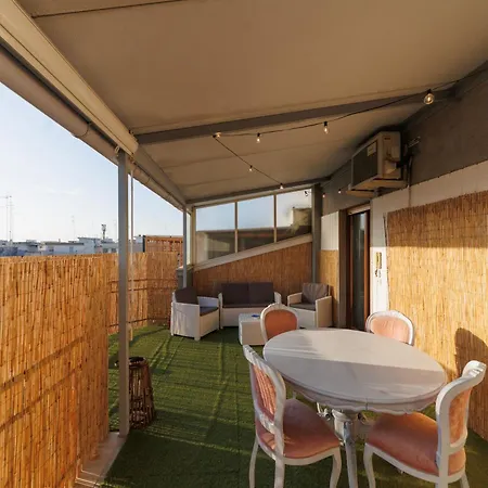 Atticoderossi A 500mt Da Stazione&centrostorico Apartment *