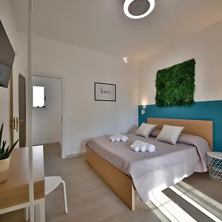 Apartment Atticoderossi A 500mt Da Stazione&centrostorico Bari