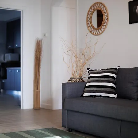 Atticoderossi A 500mt Da Stazione&centrostorico Apartment Bari